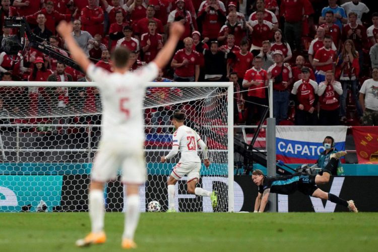 Potop Rusije: Četiri pogotka Danske za osminu finala, uvjerljivo izdanje Belgije