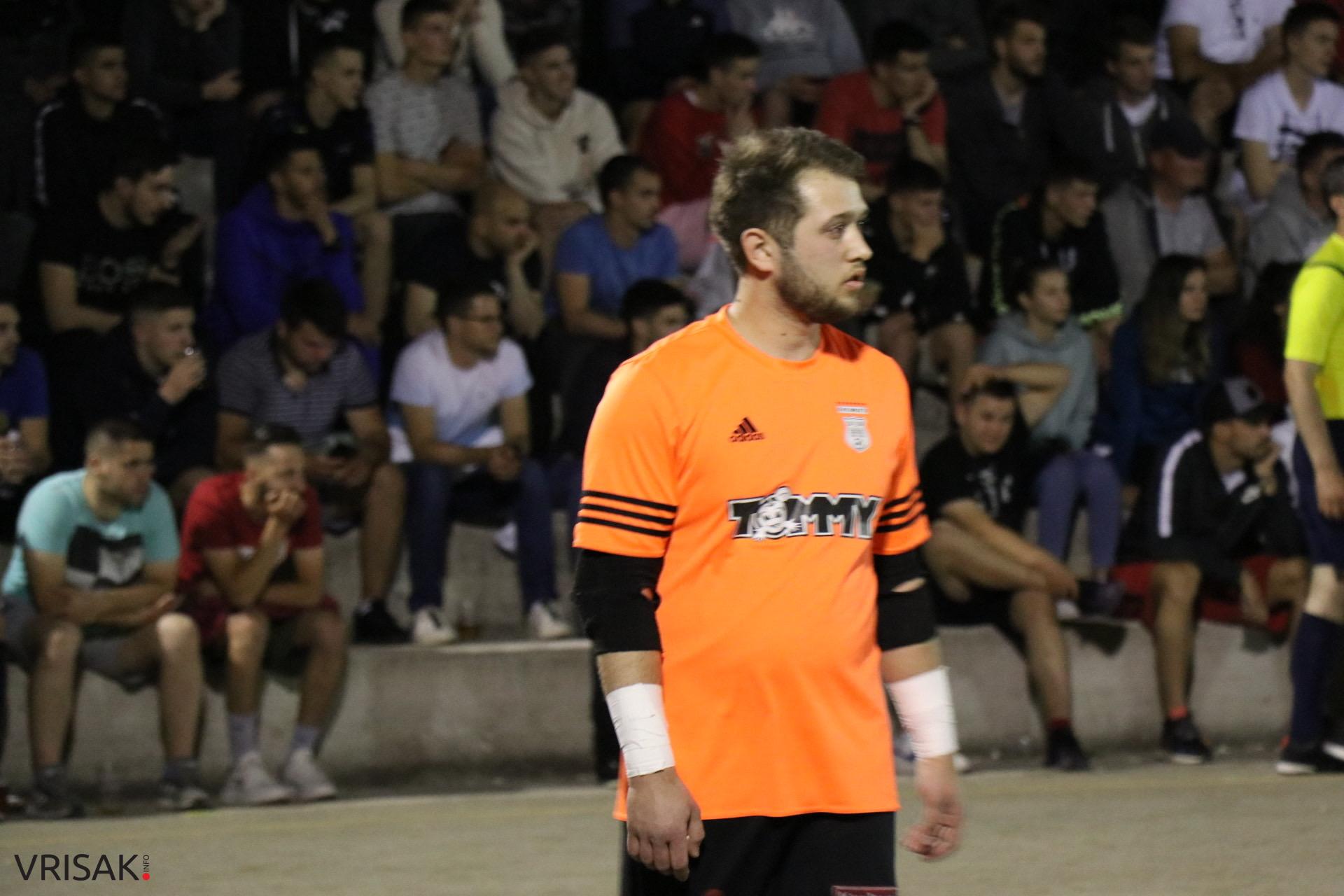 Finale malonogometnog turnira Trn WWin izborili Volarević promet/Dalmata salon i Vaske Benz