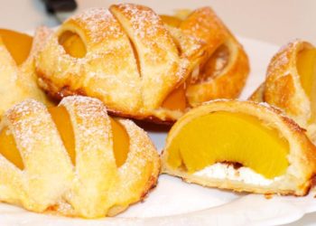 Super brze marelice u lisnatom tijestu