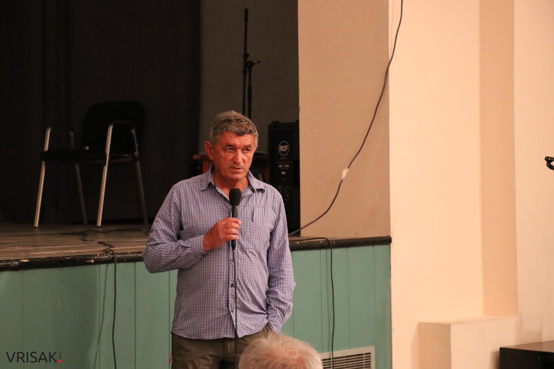 Široki Brijeg: Proslavljeni alpinist Stipe Božić predstavio monografiju “San o Everestu”