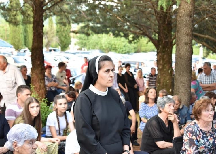 Ljubotići: Proslavljen sv. Ante i 50 godina crkve