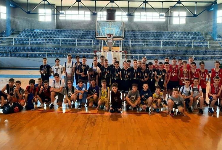 Održan “Mini basket Široki 2021”