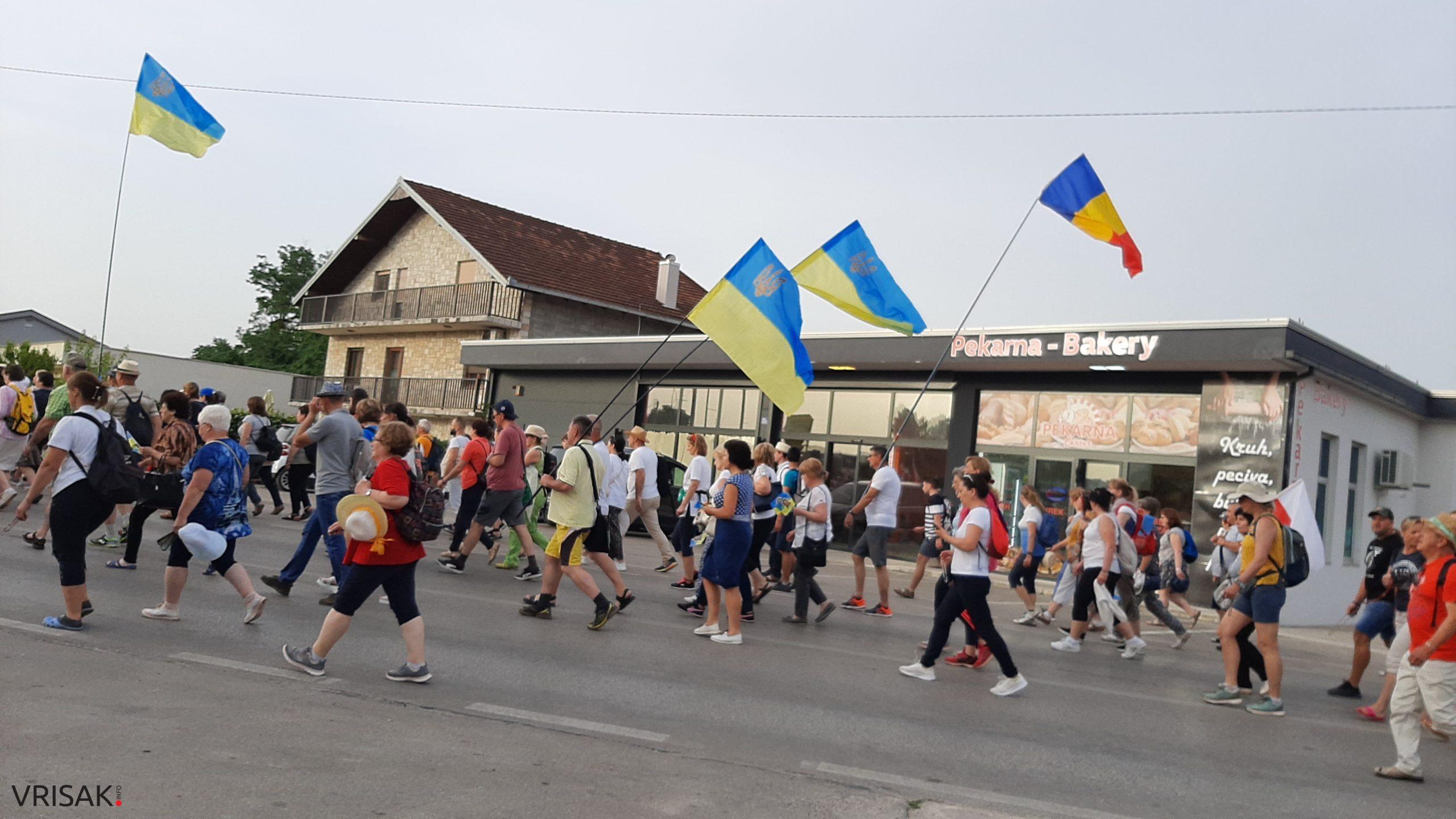 Tradicionalna Hodnja mira od Humca do Međugorja
