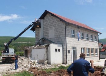 Dok se većina škola u BiH zatvara, u Posušju zbog velikog broja djece svoje proširuju