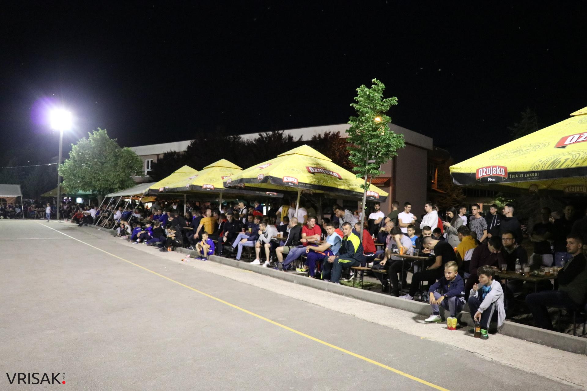 Finale malonogometnog turnira Trn WWin izborili Volarević promet/Dalmata salon i Vaske Benz