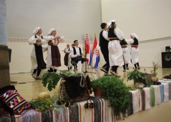 U Posušju održana Dječja smotra folklora „Na Petrovu ognjištu“