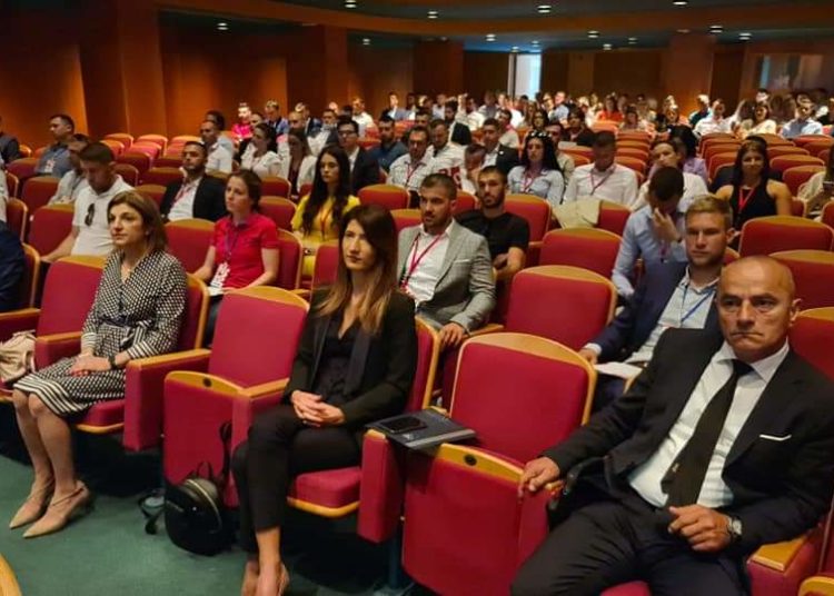 Mladež HDZ BiH izabrala uvjerljivo: Mate Lončar novi predsjednik