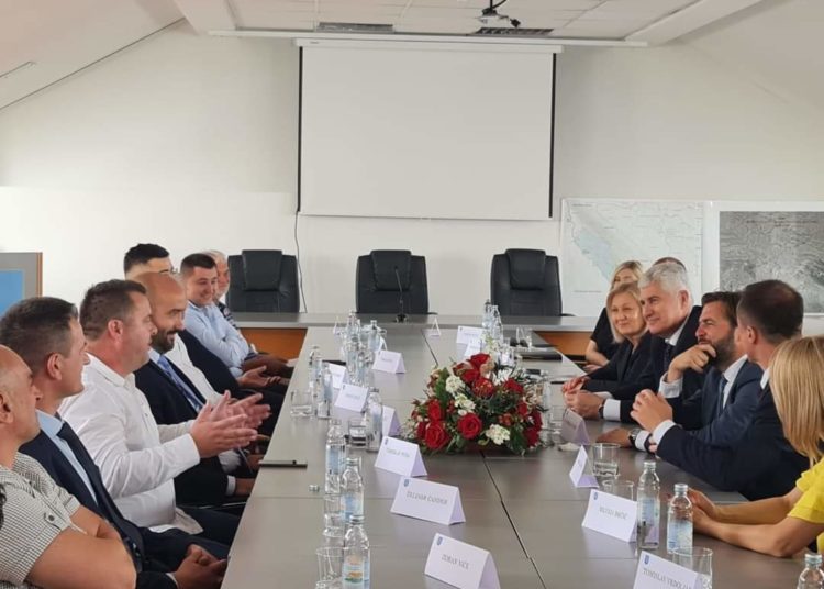Čović, Krišto i Ćorić u Livnu održali niz sastanaka o aktualnim temama
