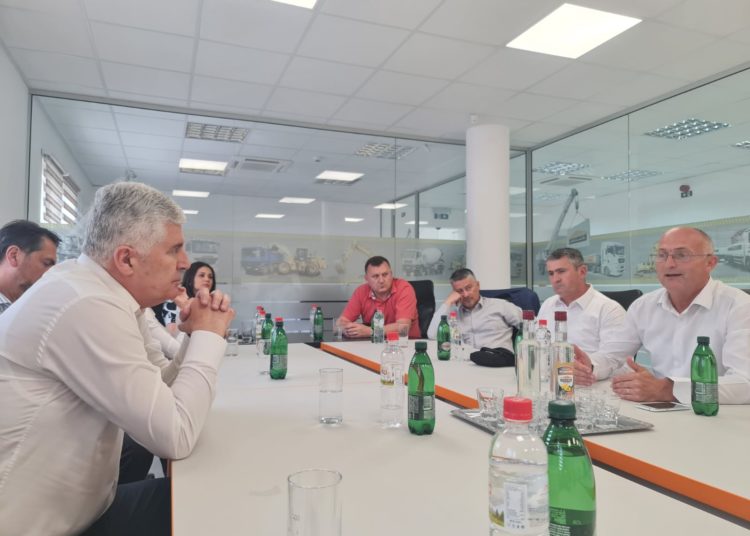 Čović, Čavara i Milas posjetili Jajce