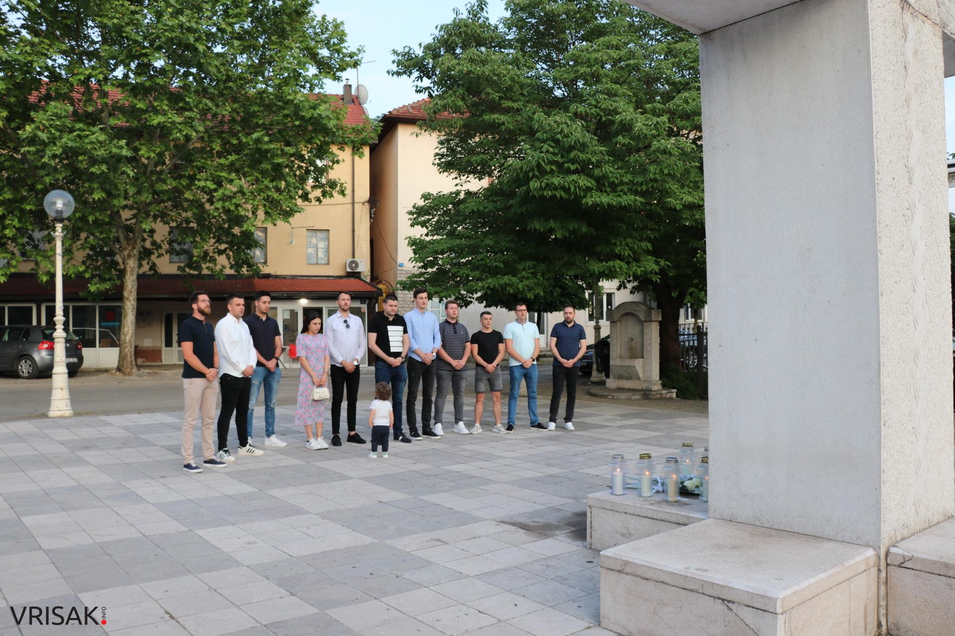 Široki Brijeg se prisjetio osmero djece iz Viteza čije je živote ugasila granata Armije BiH