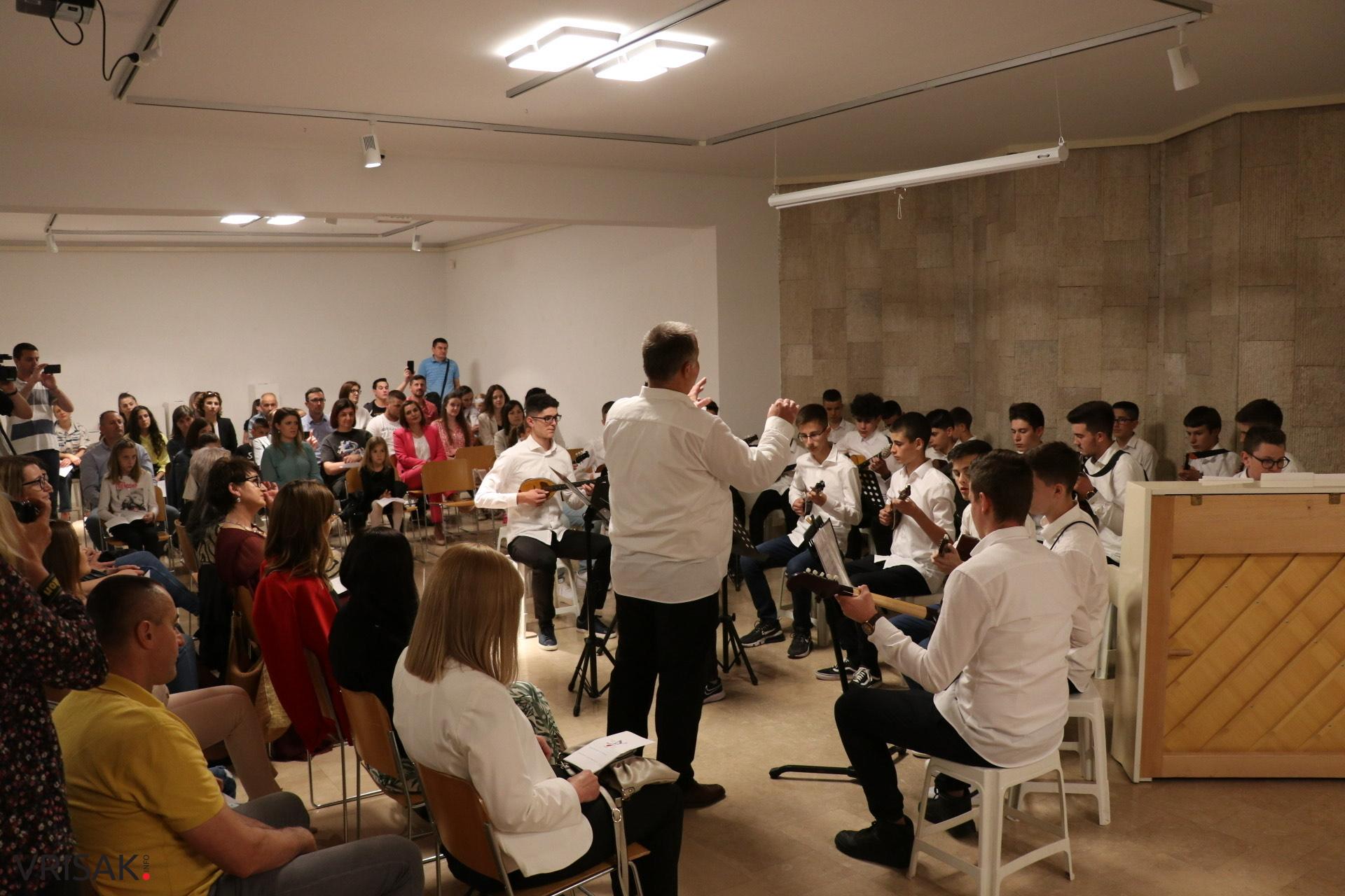 U Širokom Brijegu održana “Večer hrvatskih skladatelja”