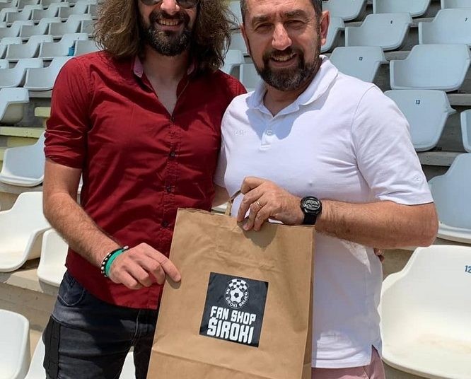 Nogometni fanatik Robert Hrkać posjetio NK Široki Brijeg