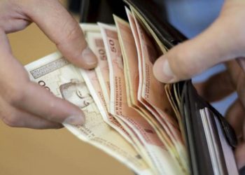 Prosječna travanjska plaća u BiH 985 KM