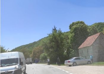 U teškoj prometnoj nesreći kod Tomislavgrada poginulo petogodišnje dijete