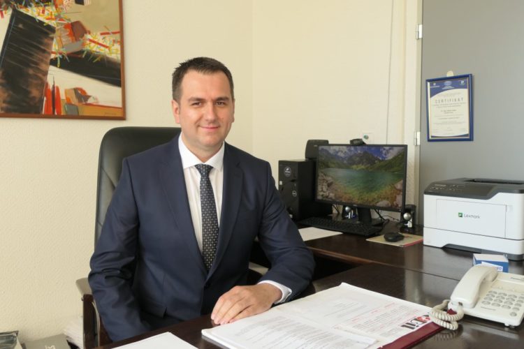 Dr.Mladen Čuturić: Uspješnim radom i s educiranim osobljem želimo postati jedna od najznačajnijih zdravstvenih ustanova u cijeloj BiH