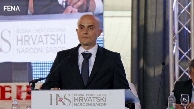 Hrvatska republikanska stranka napustila zasjedanje HNS-a, Raguž otkrio iz kojeg razloga