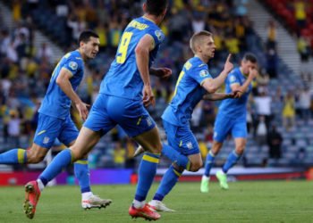 Ukrajina zabila Švedskoj u 121. minuti i prošla u četvrtfinale!