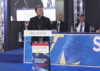 Biskup Palić: Budite osobe od integriteta, hrabro se borite za zaštitu hrvatskoga naroda u BiH