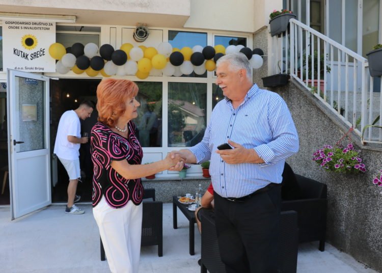 Široki Brijeg: Otvoren Kutak sreće – kafić u kojem će raditi osobe s invaliditetom