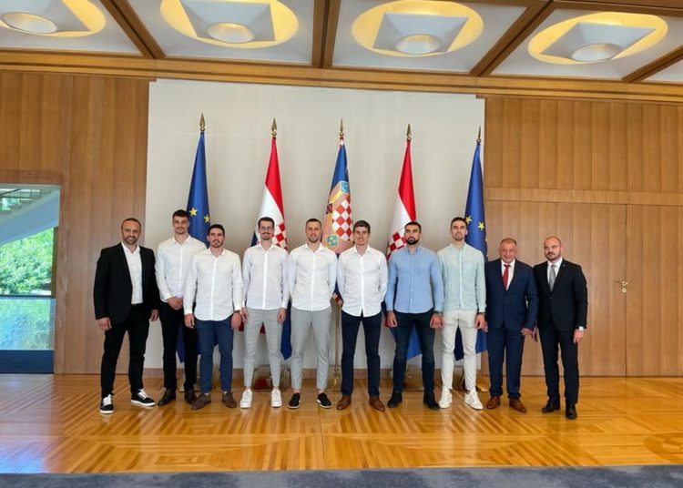 Milanović primio hrvatske karatiste, među njima i braća Kvesić
