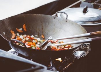 300 kalorija manje: Trik za finu piletinu iz tave s kojom ćete biti siti pola dana