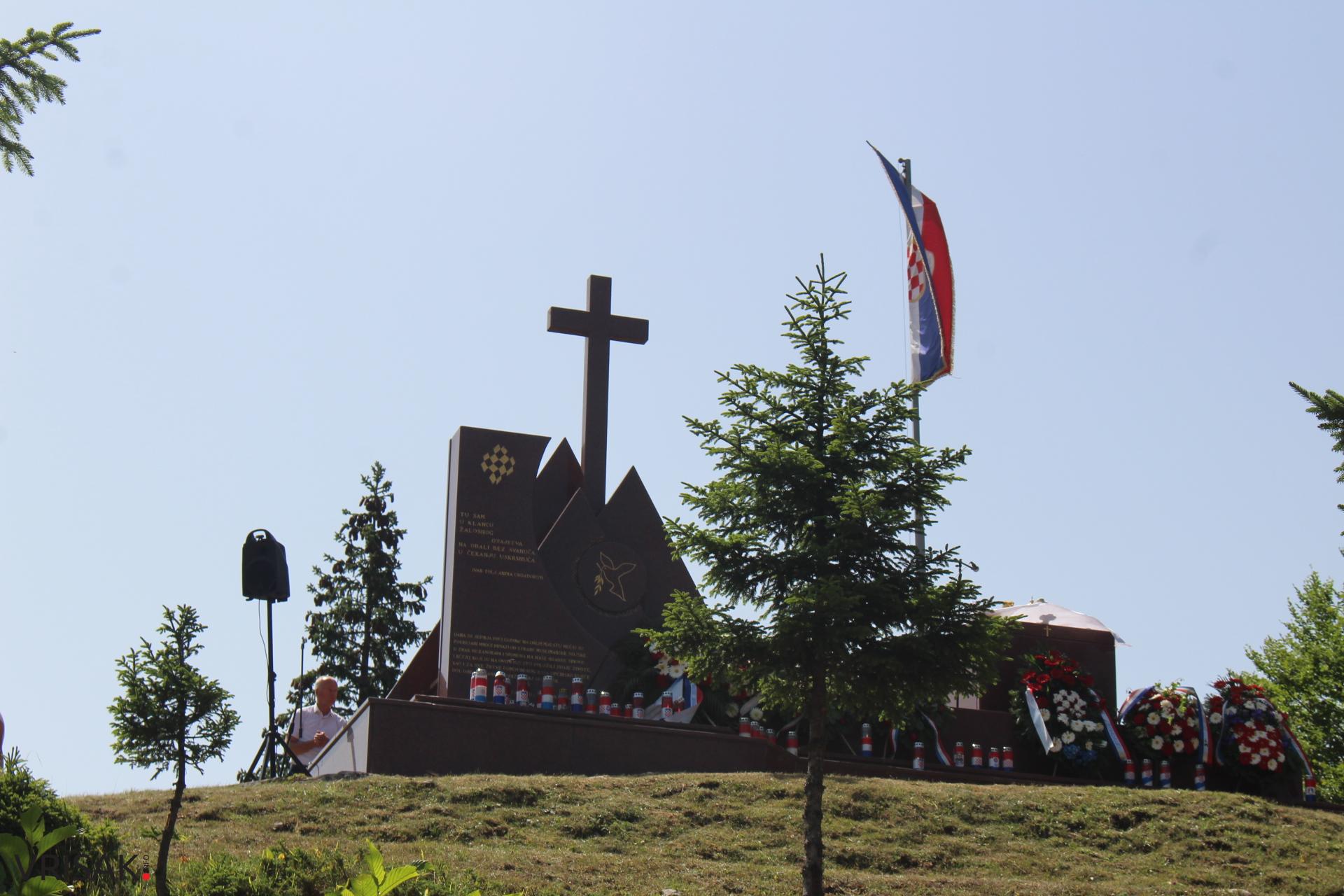 Obilježena 28. godišnjica stravičnog pokolja Hrvata na Stipića livadi