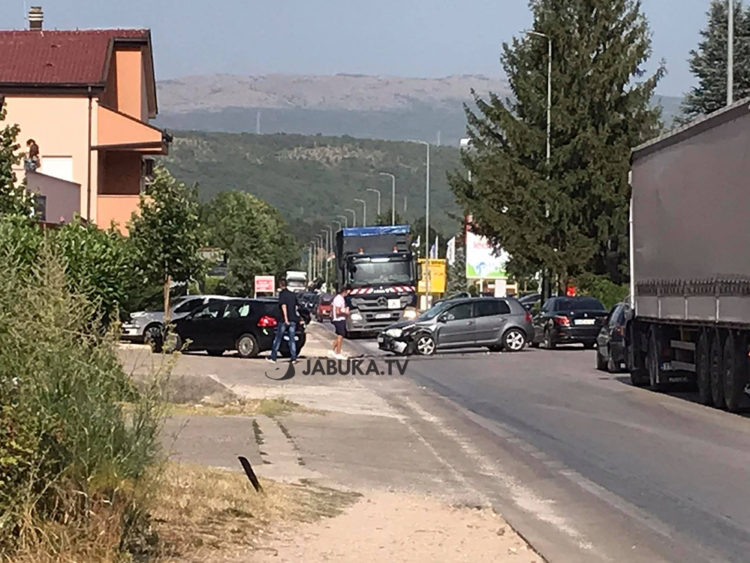 Prometna nesreća u Širokom Brijegu, stvorile se velike gužve