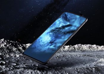 Telefon u sebi skriva dron!