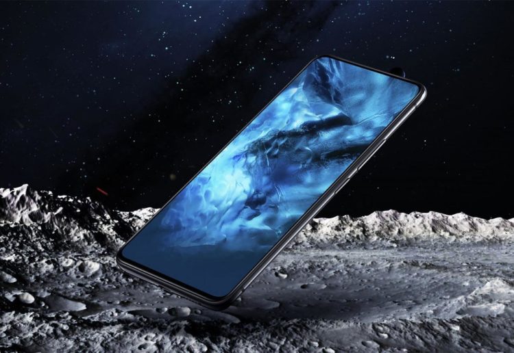 Telefon u sebi skriva dron!