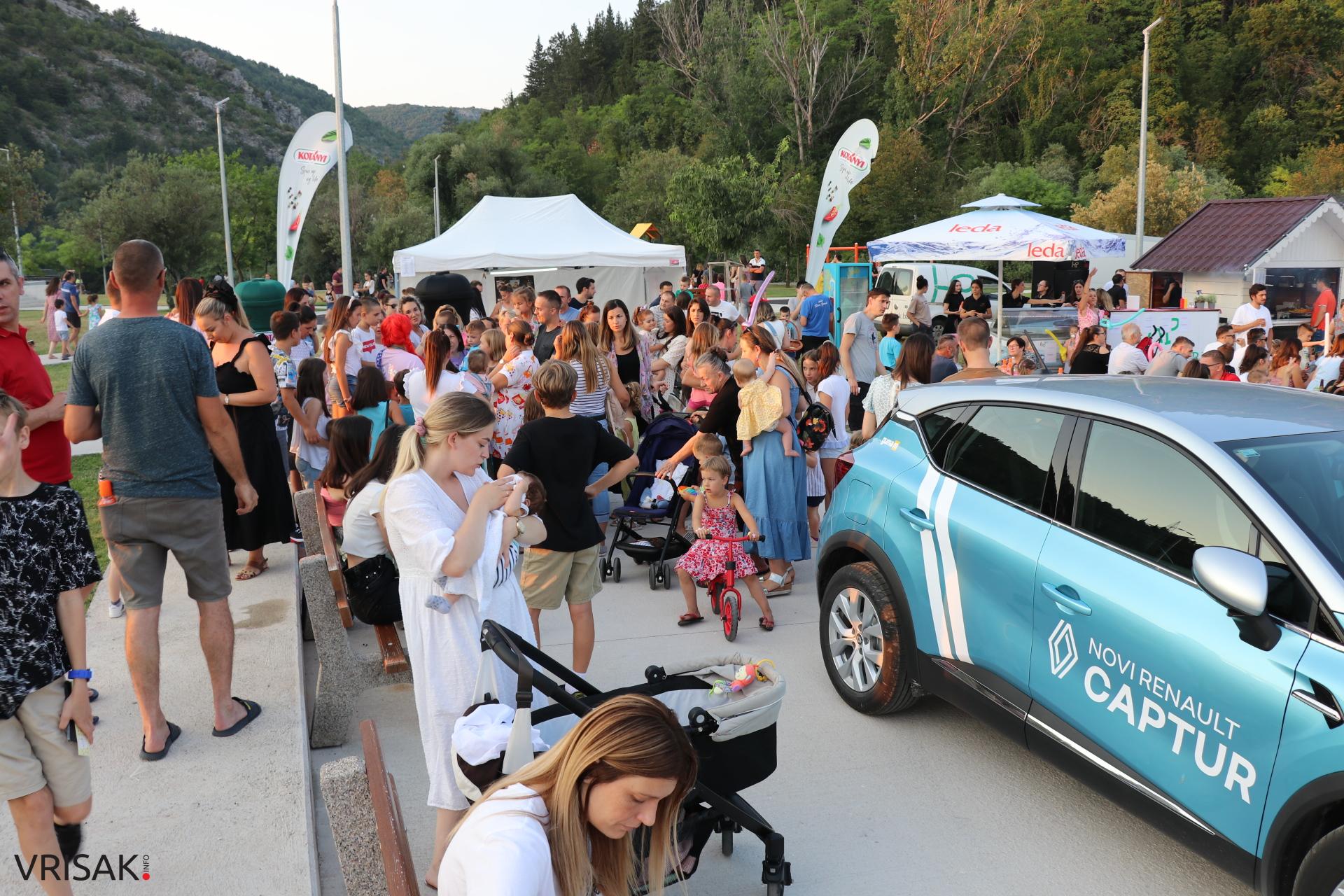 Otvoreno drugo izdanje Street Food Festa u Širokom Brijegu (FOTO)