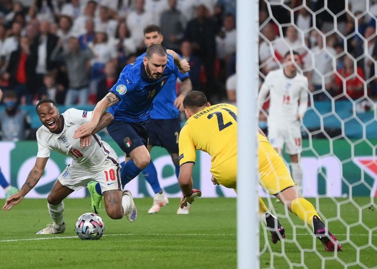 Italija novi prvak Europe, Engleska pala nakon penala