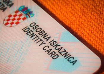 Mogle bi poskupjeti osobne iskaznice, ista cijena za malu djecu i za odrasle