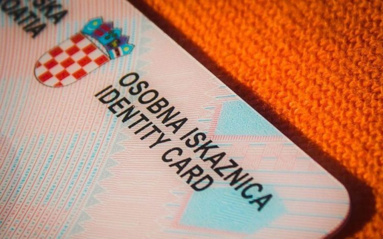 Mogle bi poskupjeti osobne iskaznice, ista cijena za malu djecu i za odrasle