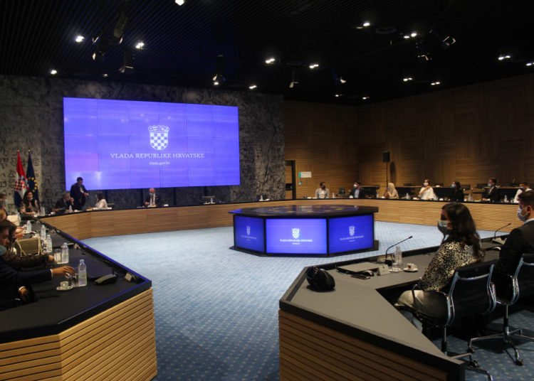 Studenti politologije sa SUM-a razgovarali s premijerom RH Andrejom Plenkovićem