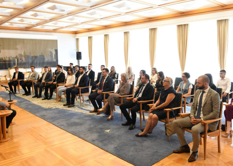 Studenti politologije sa SUM-a razgovarali s premijerom RH Andrejom Plenkovićem