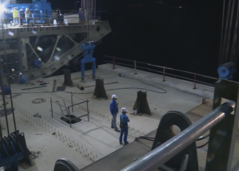 Postavljen pretposljednji segment Pelješkog mosta