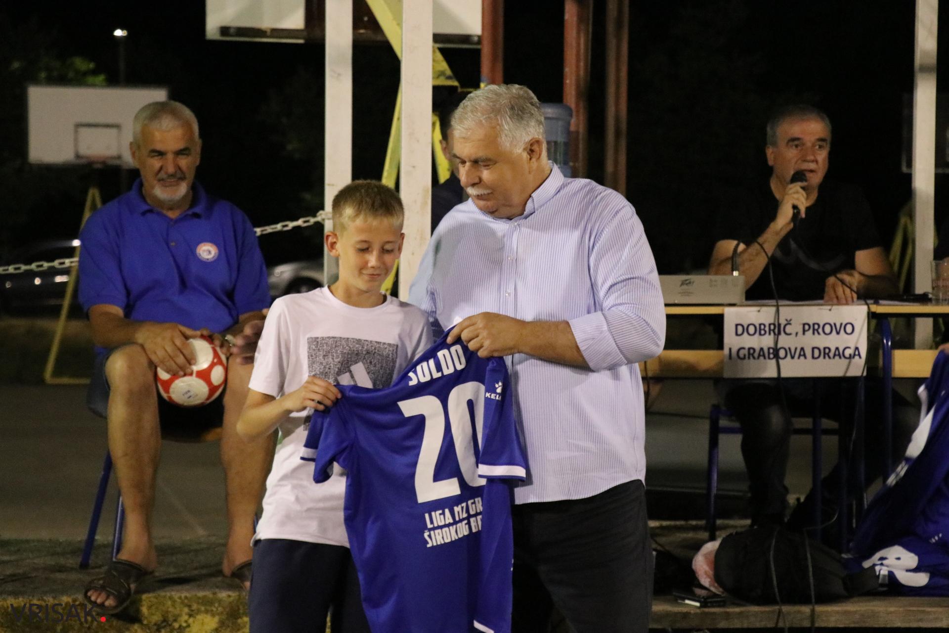 Svečano otvorena Malonogometna liga mjesnih zajednica Grada Širokog Brijega