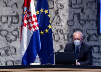Božinović: Svi koji nisu cijepljeni ili nisu preboljeli bolest, zarazit će se