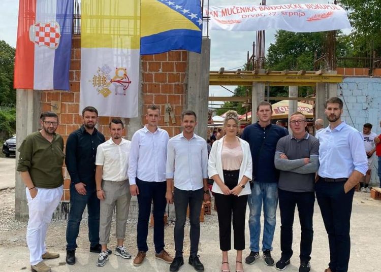 Drvar: Spomen na mučenike i žrtve Banjolučke biskupije i župnika Nestora