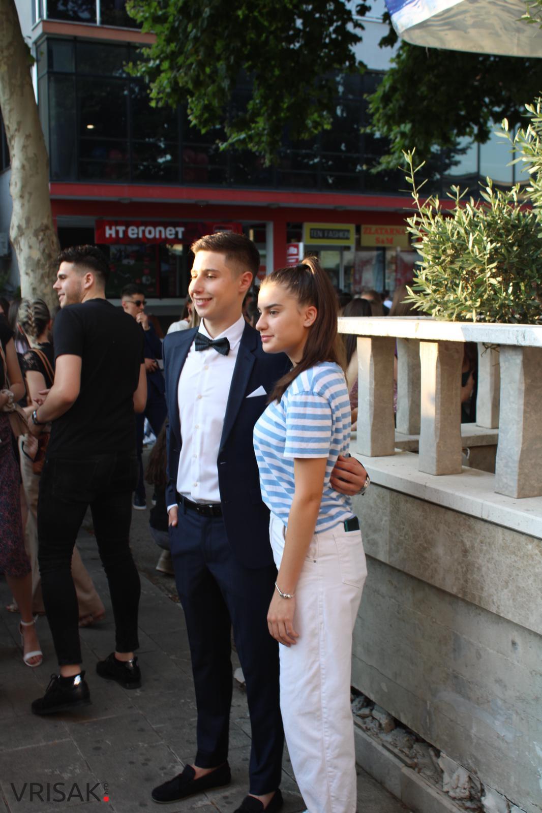 Maturalna zabava širokobrijeških gimnazijalaca (FOTO)