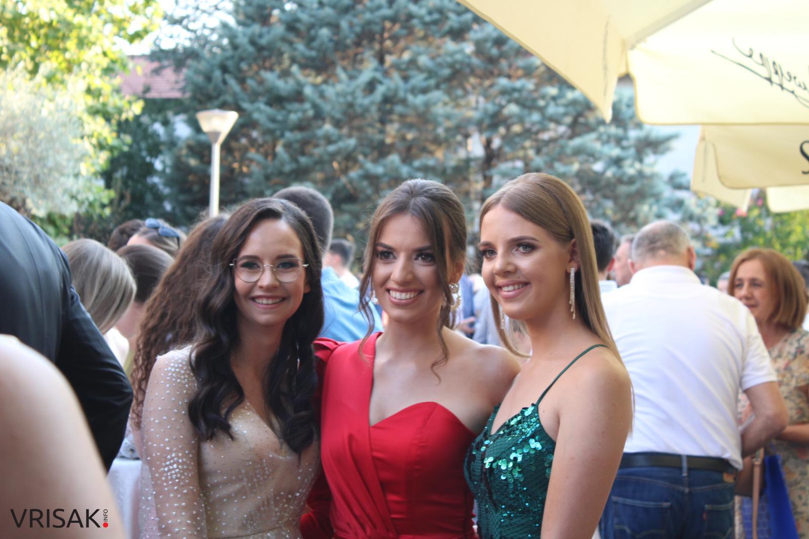 Maturalna zabava širokobrijeških gimnazijalaca (FOTO)