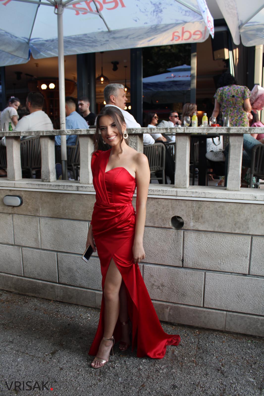 Maturalna zabava širokobrijeških gimnazijalaca (FOTO)