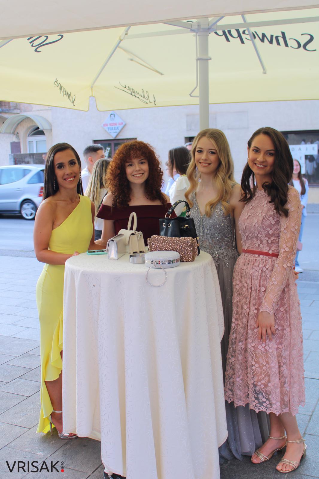 Maturalna zabava širokobrijeških gimnazijalaca (FOTO)