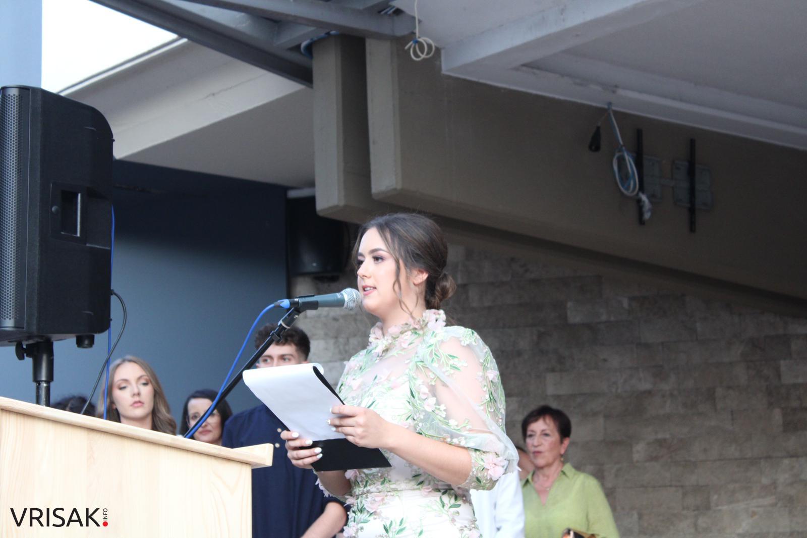 Maturalna zabava širokobrijeških gimnazijalaca (FOTO)