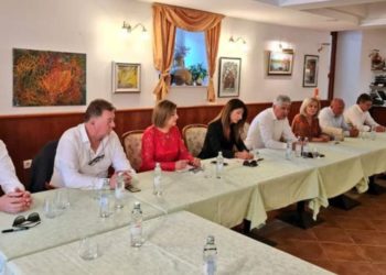 Predsjednik Vlade ŽZH Zdenko Ćosić sudjelovao na svečanosti spajanja Pelješkog mosta
