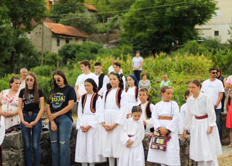 Emocije i dječja radost obilježili 10. manifestaciju “Na temeljima bazilike naše” u Mokrom