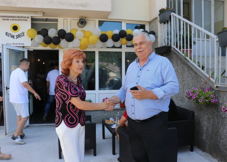 Široki Brijeg: Otvoren Kutak sreće – kafić u kojem će raditi osobe s invaliditetom