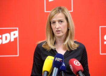 Ahmetović: Očigledno je da Hrvati u Komšiću nemaju legitimnog predstavnika