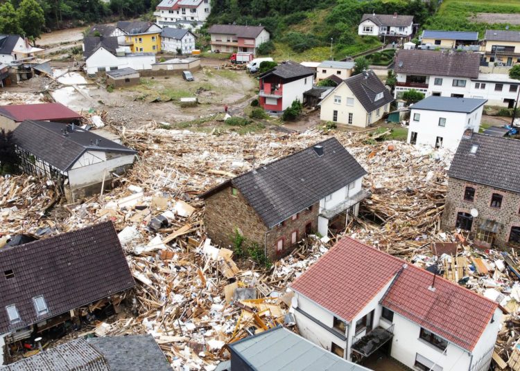 Poginula 81 osoba: Fotografije iz zraka najbolje pokazuju razmjere poplava u Njemačkoj