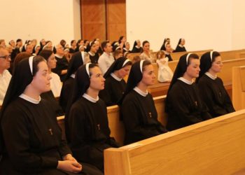 Pet sestara položilo svoje doživotne zavjete u Mostaru